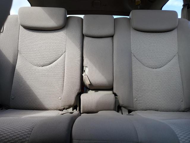 Photo 10 from auction – 2006 TOYOTA RAV4 LIMIT with VIN JTMBD31V166002306