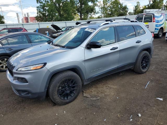 JEEP CHEROKEE LATITUDE 2016 with VIN 1C4PJMCS3GW296641 - Photo from auction
