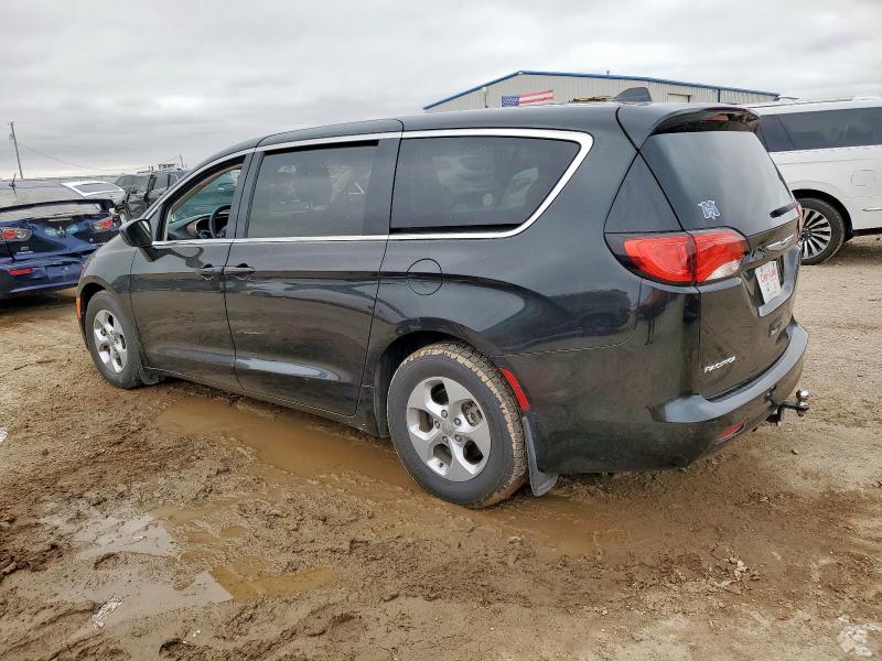 Photo 2 from auction – 2017 CHRYSLER PACIFICA L with VIN 2C4RC1CG0HR591526