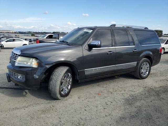 LINCOLN NAVIGATOR 2007 with VIN 5LMFL28507LJ19472 - Photo from auction