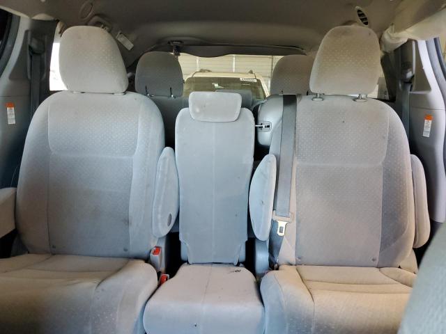 Photo 10 from auction – 2017 TOYOTA SIENNA LE with VIN 5TDKZ3DC9HS811812