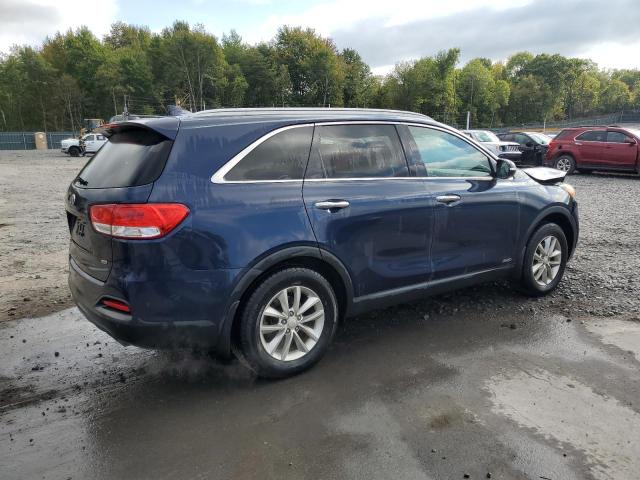 Photo 3 from auction – 2016 KIA SORENTO LX with VIN 5XYPGDA30GG029142