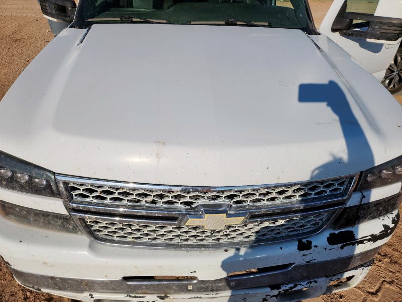 Photo 11 from auction – 2006 CHEVROLET SILVERADO with VIN 1GCHC23286F105524