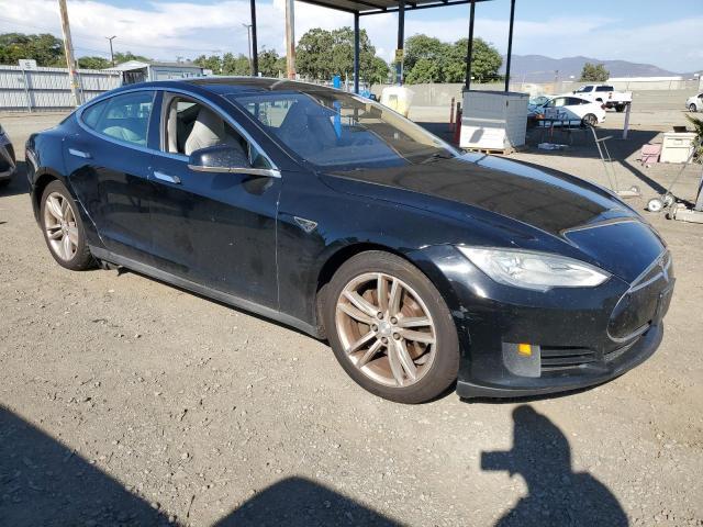 Photo 4 from auction – 2013 TESLA MODEL S with VIN 5YJSA1DG4DFP09296
