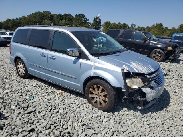 Photo 4 from auction – 2012 CHRYSLER TOWN & COU with VIN 2C4RC1CG5CR384252