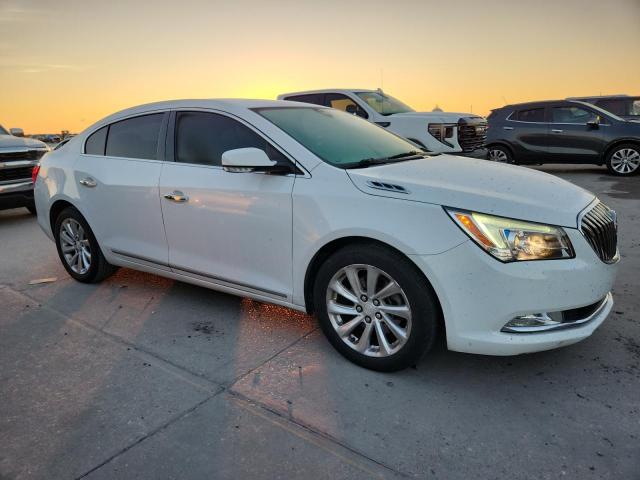 Photo 4 from auction – 2015 BUICK LACROSSE with VIN 1G4GB5G31FF152280