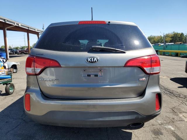 Photo 6 from auction – 2015 KIA SORENTO LX with VIN 5XYKT3A66FG547636