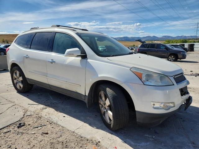 Photo 4 from auction – 2011 CHEVROLET TRAVERSE L with VIN 1GNKVLED6BJ261421