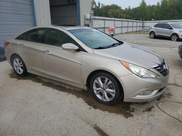 Photo 4 from auction – 2011 HYUNDAI SONATA SE with VIN 5NPEC4AC6BH272703