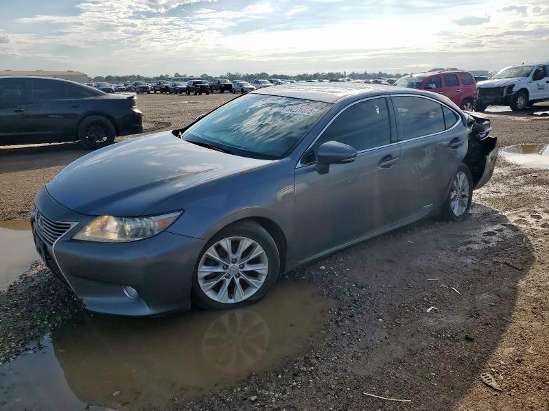 LEXUS ES 300H 2013 with VIN JTHBW1GG4D2010152 - Photo from auction