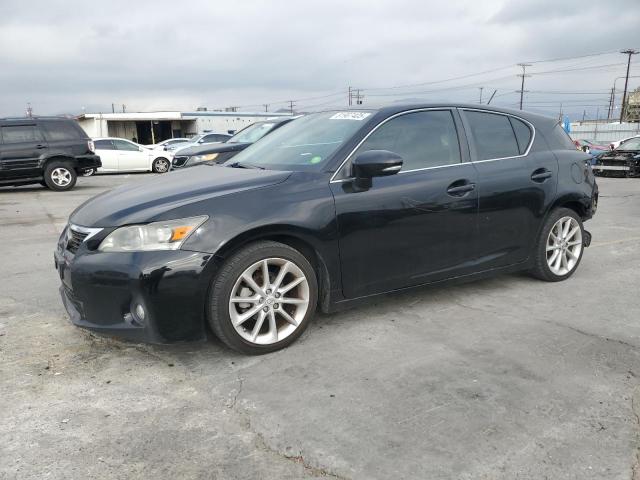 LEXUS CT 200 2011 with VIN JTHKD5BH2B2031950 - Photo from auction