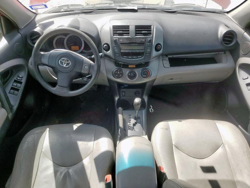 Photo 8 from auction – 2011 TOYOTA RAV4 with VIN 2T3ZF4DV4BW086852