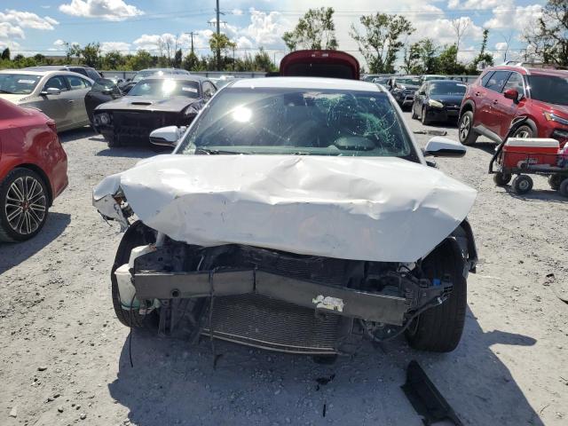 Photo 5 from auction – 2020 HYUNDAI VELOSTER BASE with VIN KMHTG6AF6LU029607