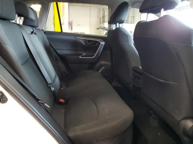 Photo 11 from auction – 2019 TOYOTA RAV4 LE with VIN 2T3MWRFV6KW018976