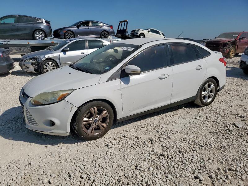 FORD FOCUS SE 2014 with VIN 1FADP3F29EL419824 - Photo from auction