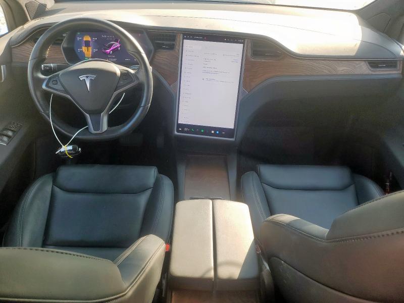 Photo 8 from auction – 2020 TESLA MODEL X with VIN 5YJXCBE28LF268358