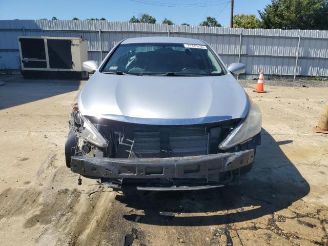 Photo 5 from auction – 2013 HYUNDAI SONATA SE with VIN 5NPEC4AC7DH704752