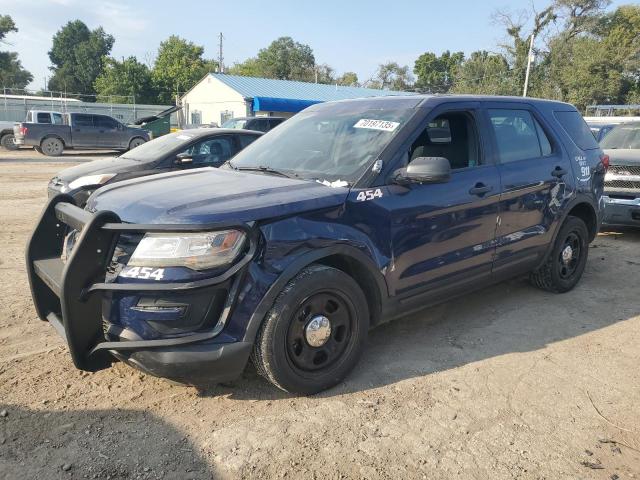 FORD EXPLORER POLICE INTERCEPTOR 2017 with VIN 1FM5K8AR7HGC57098 - Photo from auction