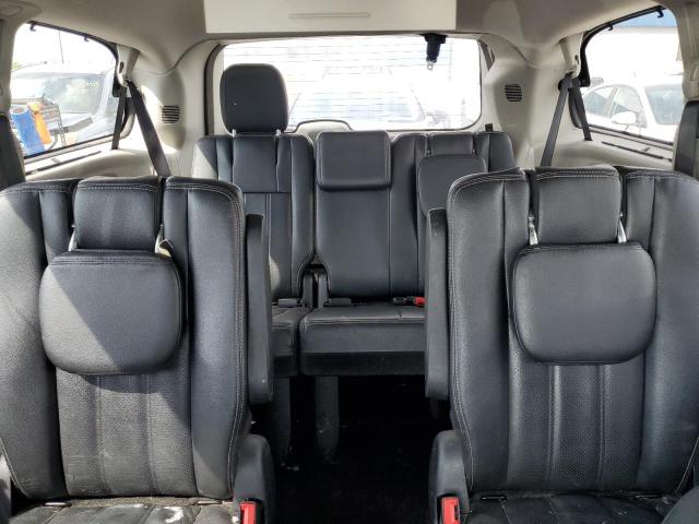 Photo 10 from auction – 2015 CHRYSLER TOWN & COU with VIN 2C4RC1CG4FR756037