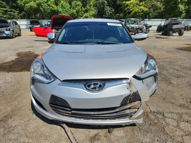 Photo 5 from auction – 2015 HYUNDAI VELOSTER with VIN KMHTC6AD8FU224493