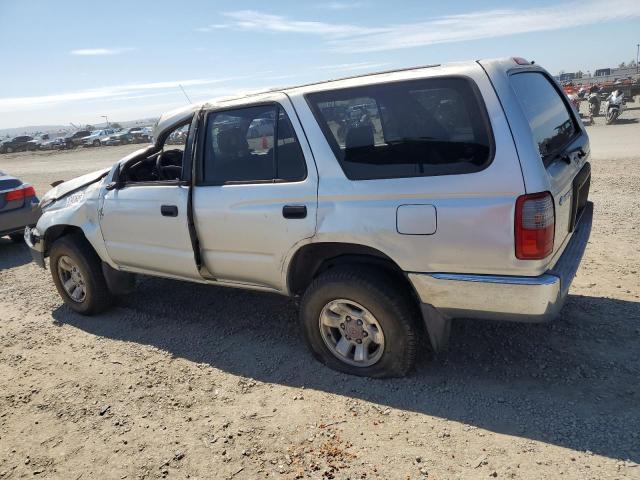Photo 2 from auction – 2000 TOYOTA 4RUNNER with VIN JT3GM84R8Y0066628