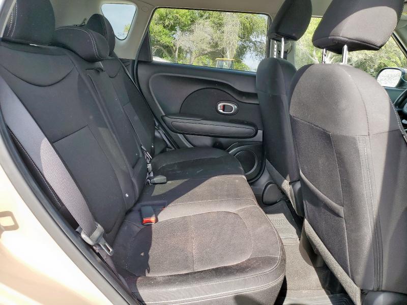 Photo 10 from auction – 2014 KIA SOUL with VIN KNDJN2A25E7055611
