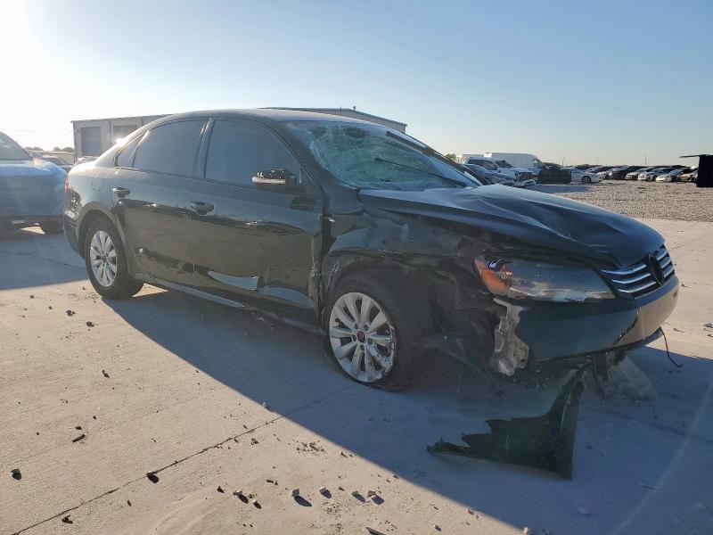 Photo 4 from auction – 2015 VOLKSWAGEN PASSAT S with VIN 1VWAS7A36FC041205