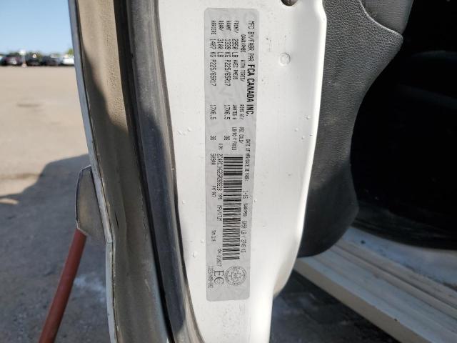 Photo 14 from auction – 2016 CHRYSLER TOWN & COU with VIN 2C4RC1HG2GR269218