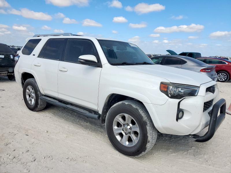 Photo 4 from auction – 2015 TOYOTA 4RUNNER SR with VIN JTEZU5JRXF5086768