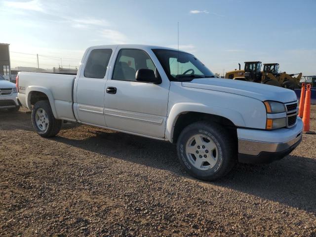Photo 4 from auction – 2006 CHEVROLET SILVERADO with VIN 1GCEK19B56Z181210