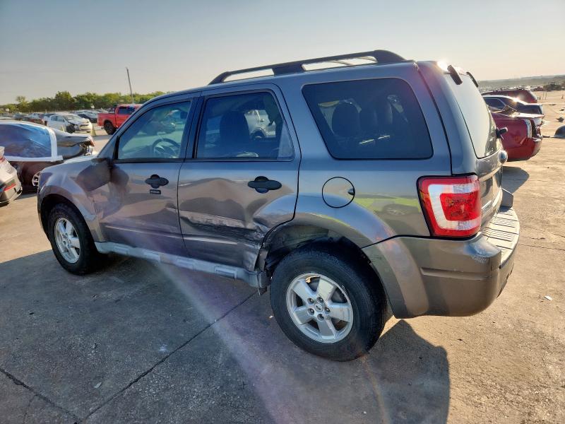 Photo 2 from auction – 2010 FORD ESCAPE XLT with VIN 1FMCU0D71AKA43689