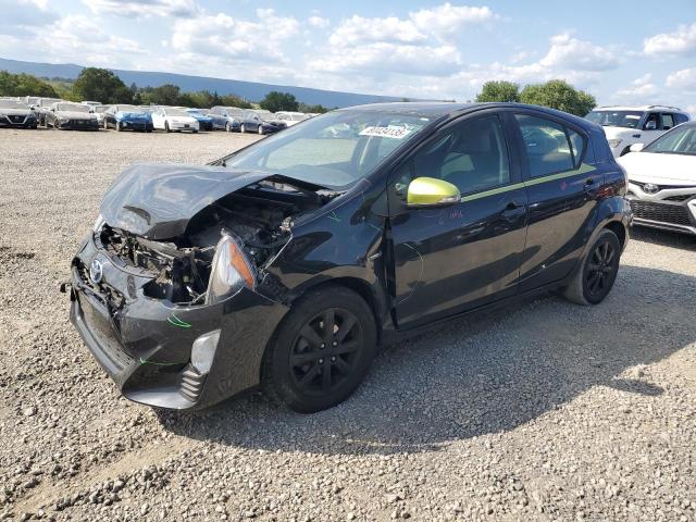 TOYOTA PRIUS C 2016 with VIN JTDKDTB35G1118507 - Photo from auction