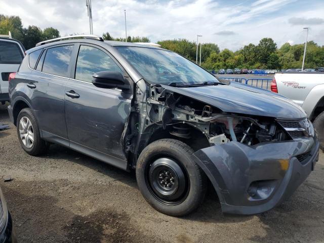 Photo 4 from auction – 2014 TOYOTA RAV4 LE with VIN JTMBFREV7ED071602