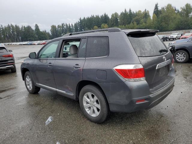 Photo 2 from auction – 2013 TOYOTA HIGHLANDER BASE with VIN 5TDBK3EH4DS211983