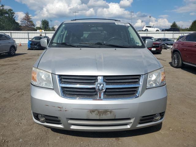 Photo 5 from auction – 2010 DODGE GRAND CARA with VIN 2D4RN5D12AR203023