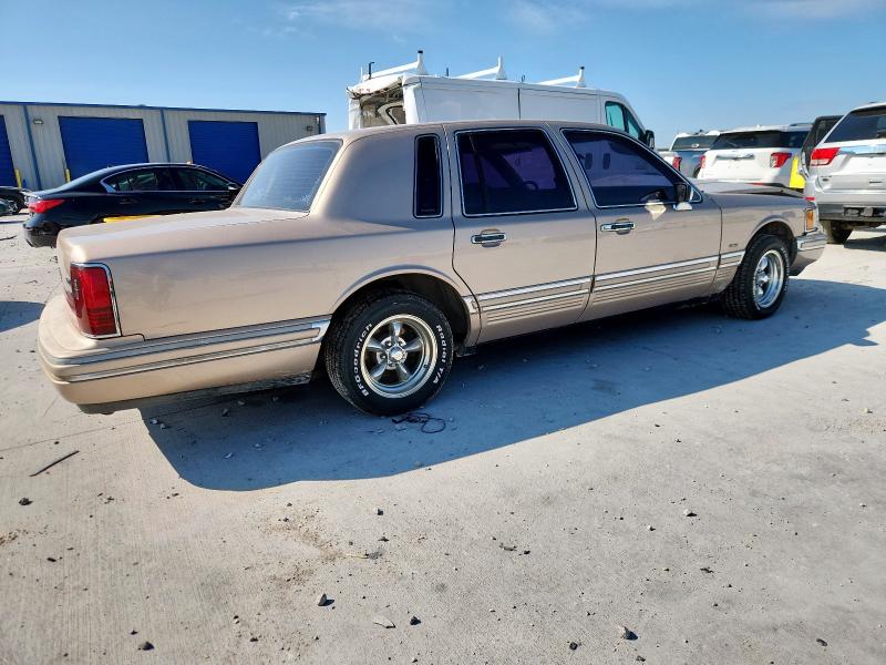 Photo 3 from auction – 1993 LINCOLN TOWN CAR E with VIN 1LNLM81W0PY774243