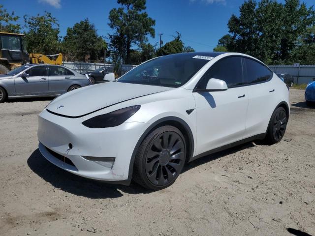 TESLA MODEL Y 2022 with VIN 7SAYGDEF1NF399239 - Photo from auction