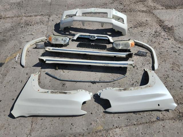 Photo 13 from auction – 2011 TOYOTA 4RUNNER SR with VIN JTEBU5JR0B5036716