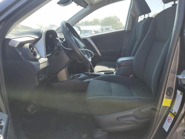 Photo 7 from auction – 2018 TOYOTA RAV4 LE with VIN JTMZFREV2JJ732513