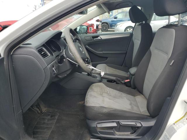 Photo 7 from auction – 2017 VOLKSWAGEN JETTA S with VIN 3VW2B7AJ2HM205697