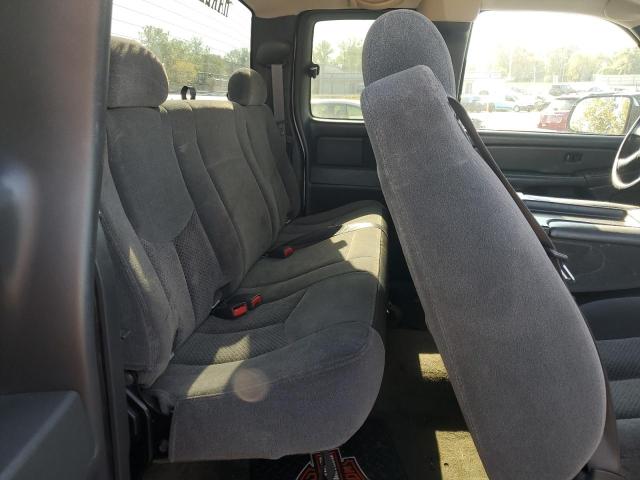 Photo 10 from auction – 2005 CHEVROLET SILVERADO with VIN 1GCHC29U05E182448