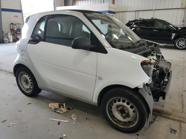 Photo 4 from auction – 2016 SMART FORTWO with VIN WMEFJ5DA2GK139148