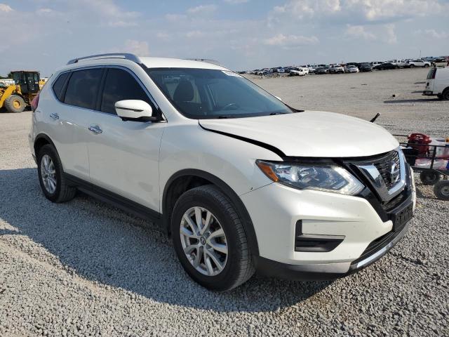 Photo 4 from auction – 2017 NISSAN ROGUE S with VIN KNMAT2MV0HP566756