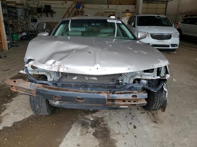 Photo 5 from auction – 2002 LINCOLN TOWN CAR with VIN 1LNHM82W12Y604079