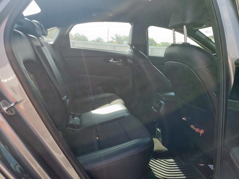 Photo 10 from auction – 2023 KIA FORTE GT with VIN 3KPF44AC3PE520323