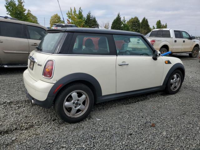 Photo 3 from auction – 2009 MINI COOPER with VIN WMWMF33529TT69220