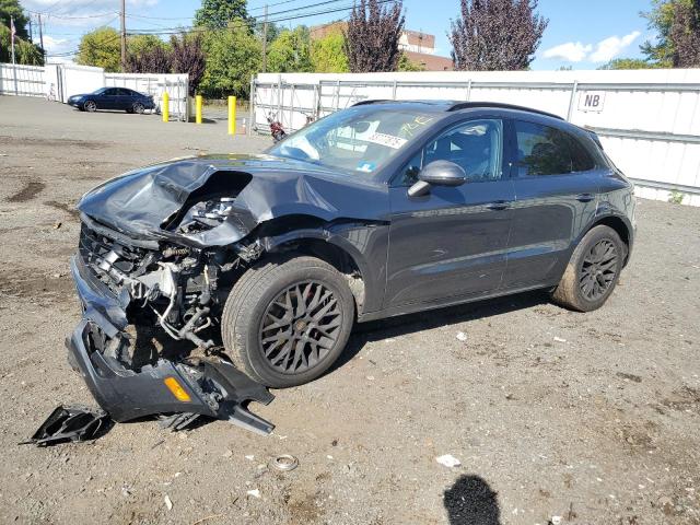 PORSCHE MACAN GTS 2017 with VIN WP1AG2A52HLB51999 - Photo from auction