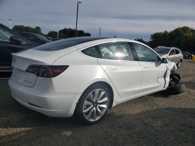 Photo 3 from auction – 2018 TESLA MODEL 3 with VIN 5YJ3E1EB7JF122016