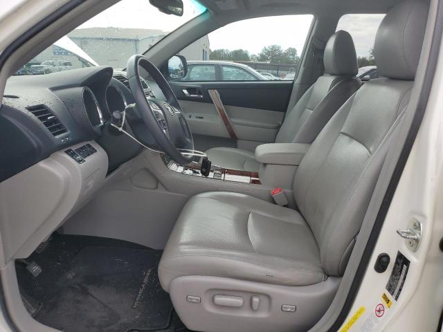 Photo 7 from auction – 2013 TOYOTA HIGHLANDER with VIN 5TDYK3EH1DS141806