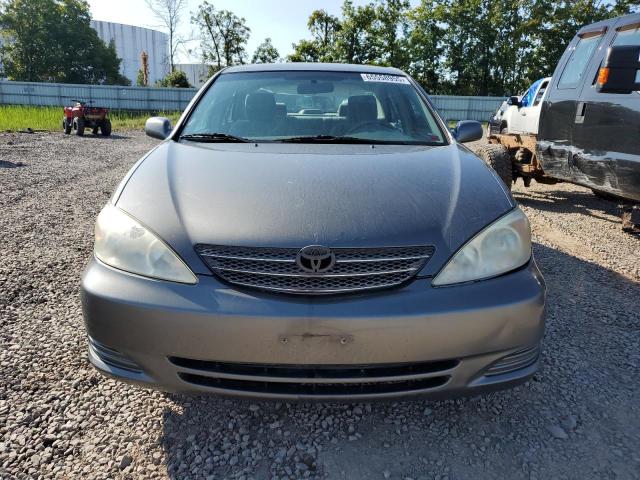 Photo 5 from auction – 2004 TOYOTA CAMRY LE with VIN 4T1BE32K34U940197